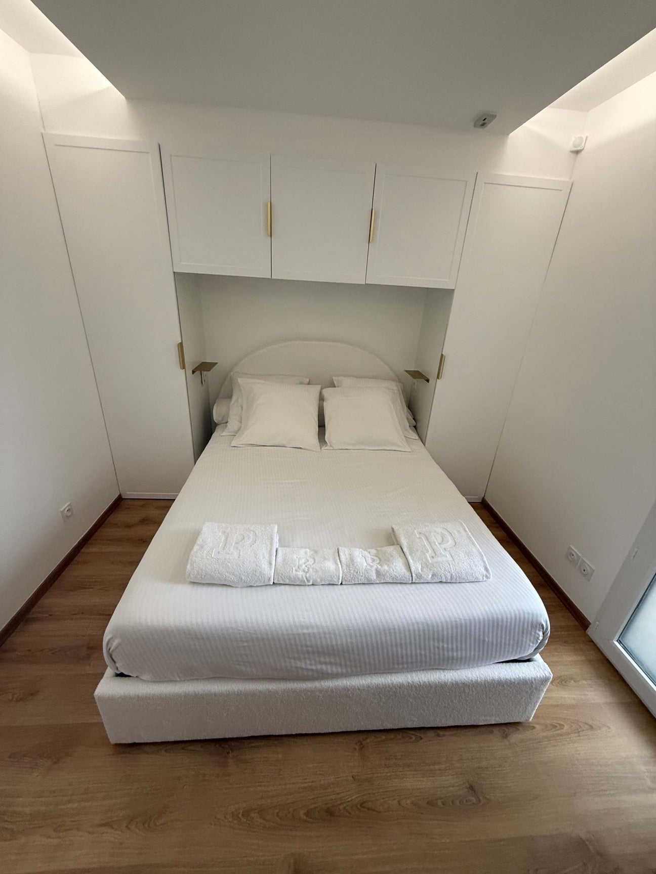 Comparaison entre tissu 100% coton et polycoton pour améliorer l’efficacité du polycoton