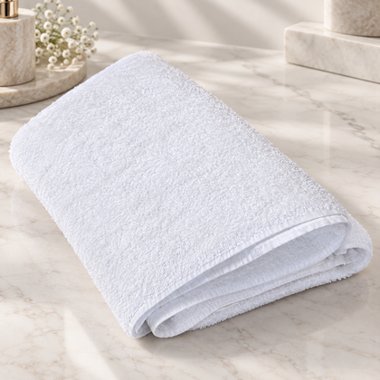 Serviette Marriott blanche pliee